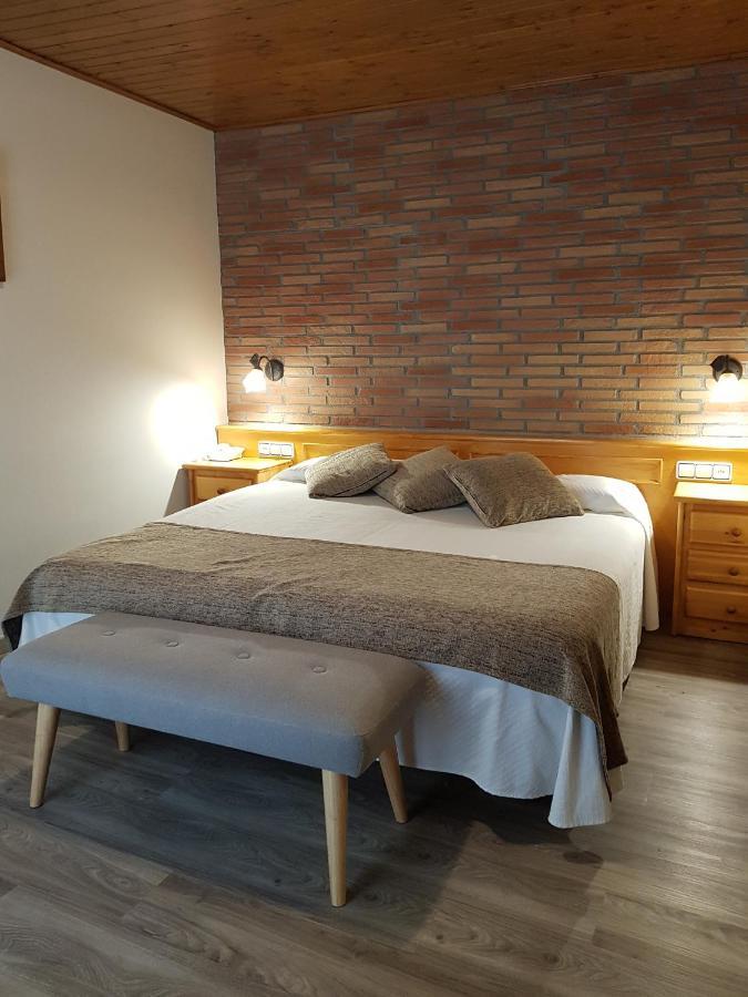 Hotel Sant Roc Camprodon Exteriör bild