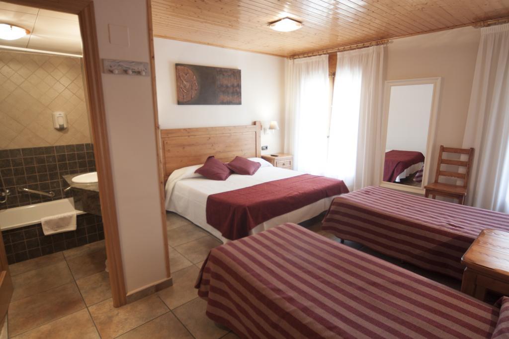 Hotel Sant Roc Camprodon Exteriör bild