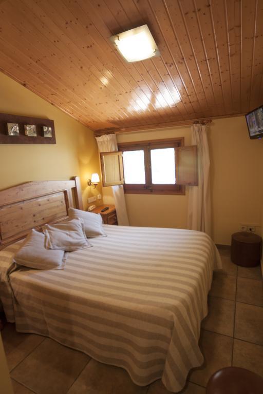 Hotel Sant Roc Camprodon Exteriör bild