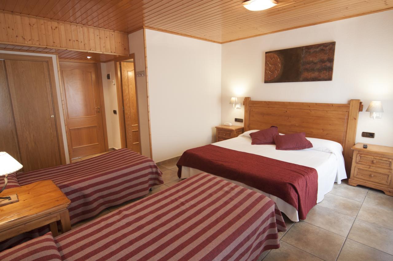 Hotel Sant Roc Camprodon Exteriör bild
