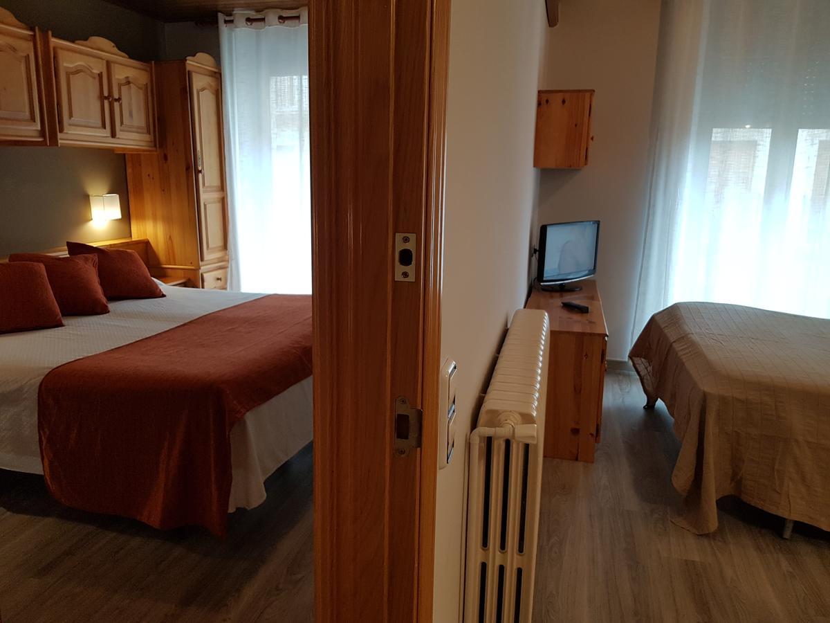 Hotel Sant Roc Camprodon Exteriör bild